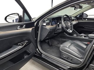 2023 Kia K5 III, чёрный, 2355007 рублей, вид 5
