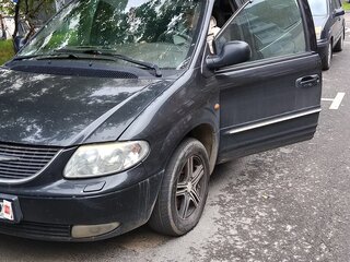 2003 Chrysler Voyager Grand IV, чёрный, 800000 рублей, вид 1