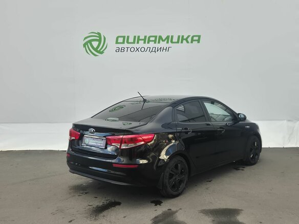 2016 Kia Rio III Рестайлинг, чёрный, 829000 рублей - вид 4