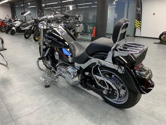 2012 Harley-Davidson Fat Boy, чёрный, 1130000 рублей - вид 7