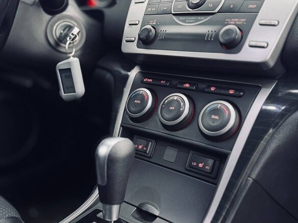 2007 Mazda 6 II (GH), красный, 820000 рублей - вид 17