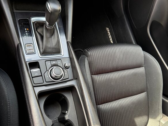 2016 Mazda 6 III (GJ) Рестайлинг, чёрный, 1990000 рублей - вид 17