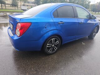2013 Chevrolet Aveo II, синий, 550000 рублей, вид 3