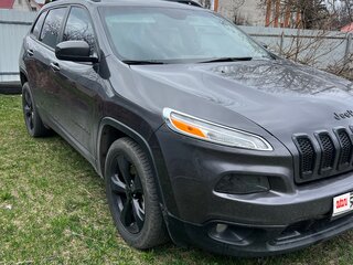 2017 Jeep Cherokee V (KL), серый, 1750000 рублей, вид 2