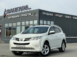 2013 Toyota RAV4 IV (XA40), белый, 1870000 рублей, вид 1