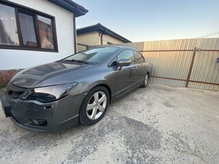 2011 Honda Civic VIII Рестайлинг, серый, 860000 рублей, вид 3
