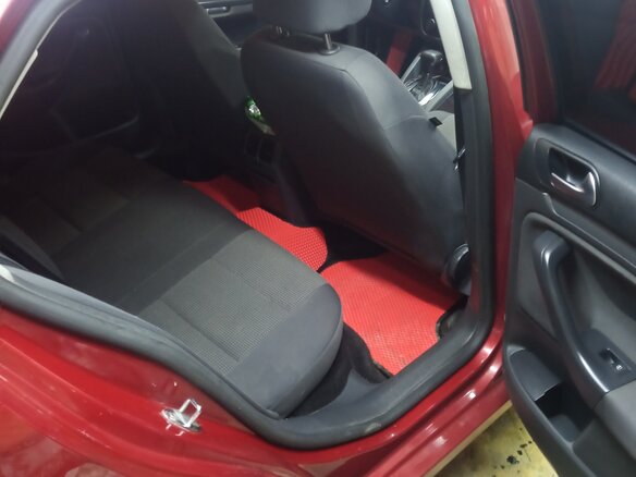 2009 Volkswagen Jetta V, пурпурный, 640000 рублей - вид 8