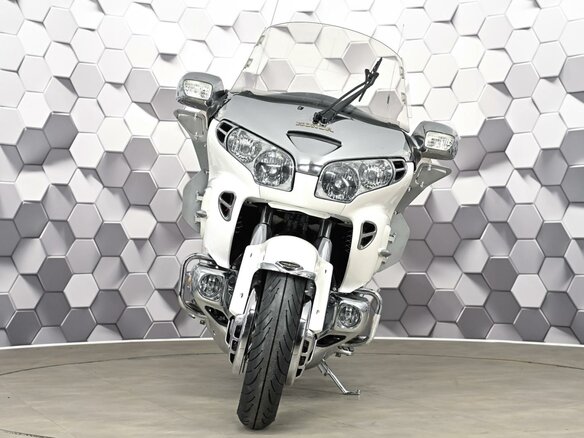 2003 Honda GL 1800 Gold Wing, белый, 949000 рублей - вид 4