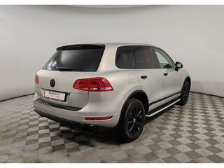 2012 Volkswagen Touareg II, серебристый, 1939000 рублей, вид 5
