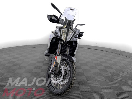 2026 KTM 790 Adventure, белый, 1390000 рублей, вид 3