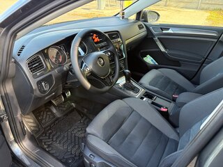2018 Volkswagen Golf VII Рестайлинг, серый, 1360000 рублей, вид 5