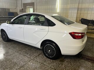 2021 Lada (ВАЗ) Vesta I, белый, 1300000 рублей, вид 4