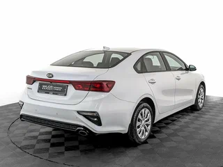 2021 Kia Cerato IV, белый, 1850000 рублей, вид 5