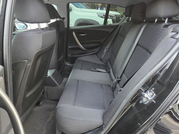 2009 BMW 1 серии 116i I (E81/E82/E87/E88) Рестайлинг, чёрный - вид 13
