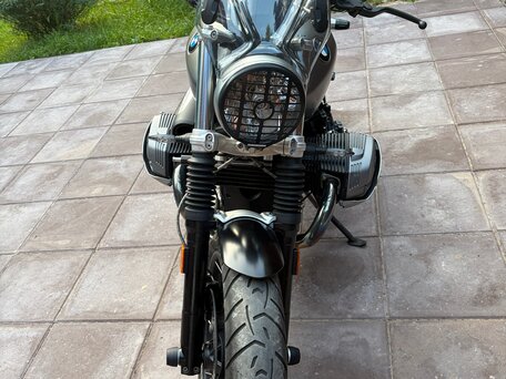 2018 BMW R Nine T Scrambler, серебристый, 1200000 рублей, вид 2