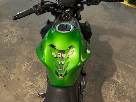 2019 Kawasaki Z 650, зелёный, 620000 рублей, вид 5