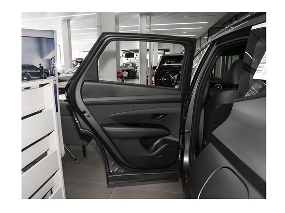 2026 Hyundai Tucson L IV Рестайлинг, серый, 3600000 рублей - вид 17