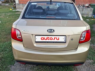 2010 Kia Rio II Рестайлинг, бежевый, 570000 рублей, вид 3