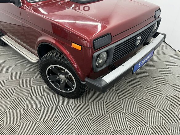 1996 Lada (ВАЗ) 2121 (4x4) I Рестайлинг, красный, 370000 рублей - вид 3