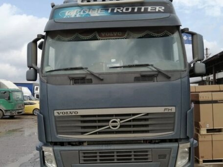 2012 Volvo FH, синий, 3500000 рублей, вид 3