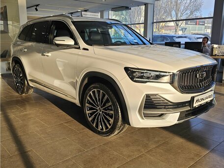 2026 Geely Monjaro I, белый, 4558590 рублей, вид 3