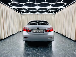 2013 Toyota Camry VII (XV50), серебристый, 1799000 рублей, вид 5