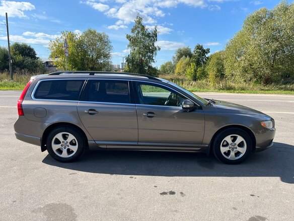 2007 Volvo V70 III, коричневый, 950000 рублей - вид 3