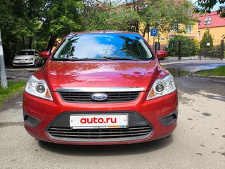 2009 Ford Focus II Рестайлинг, красный, 790000 рублей, вид 3