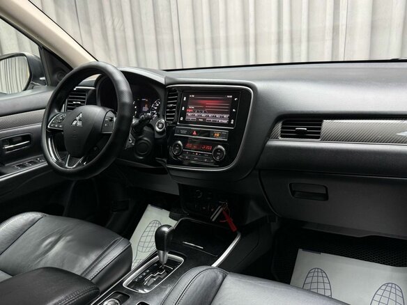 2019 Mitsubishi Outlander III Рестайлинг 3, белый - вид 7
