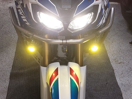 2018 Honda CRF 1000L Africa Twin, белый, 1080000 рублей, вид 3