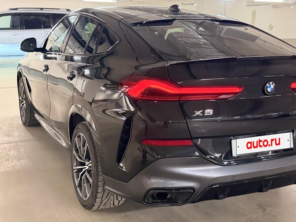 2020 BMW X6 40i III (G06), чёрный, 7500000 рублей - вид 8