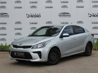 2020 Kia Rio IV, серебристый, 860000 рублей, вид 1