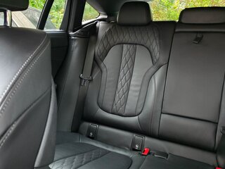 2021 BMW X6 40i III (G06), чёрный, 8600000 рублей, вид 4