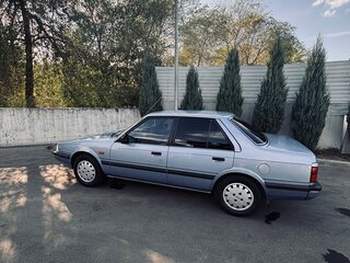 1984 Mazda 626 II (GC), синий, 200000 рублей, вид 2