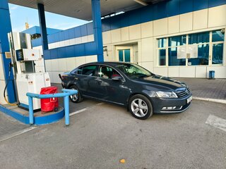 2011 Volkswagen Passat EcoFuel B7, серый, 1200000 рублей, вид 5