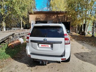 2014 Toyota Land Cruiser Prado 150 Series Рестайлинг 1, белый, 3300000 рублей, вид 4