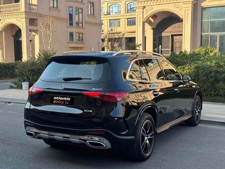 2026 Mercedes-Benz GLC 260 L II (X254), чёрный, 6340000 рублей, вид 4