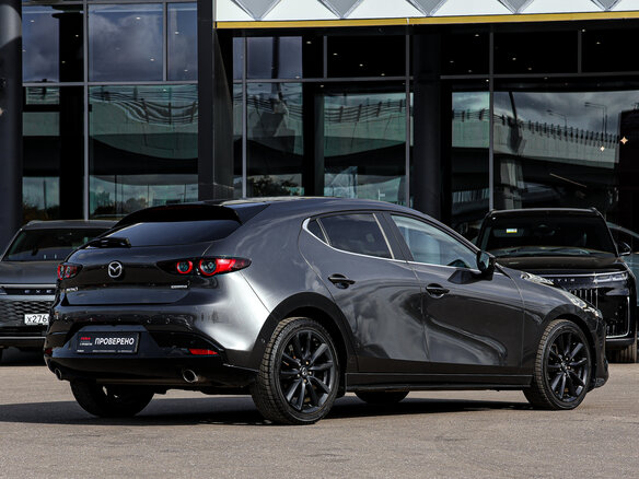 2019 Mazda 3 IV (BP), серый, 2190000 рублей - вид 4