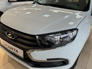 2025 Lada (ВАЗ) Granta I Рестайлинг, белый, 850000 рублей, вид 2