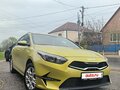 2021 Kia Ceed III Рестайлинг, жёлтый, 2150000 рублей - вид 4