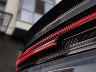 2025 Porsche Cayenne GTS Coupé III Рестайлинг, серый, 20300000 рублей, вид 2