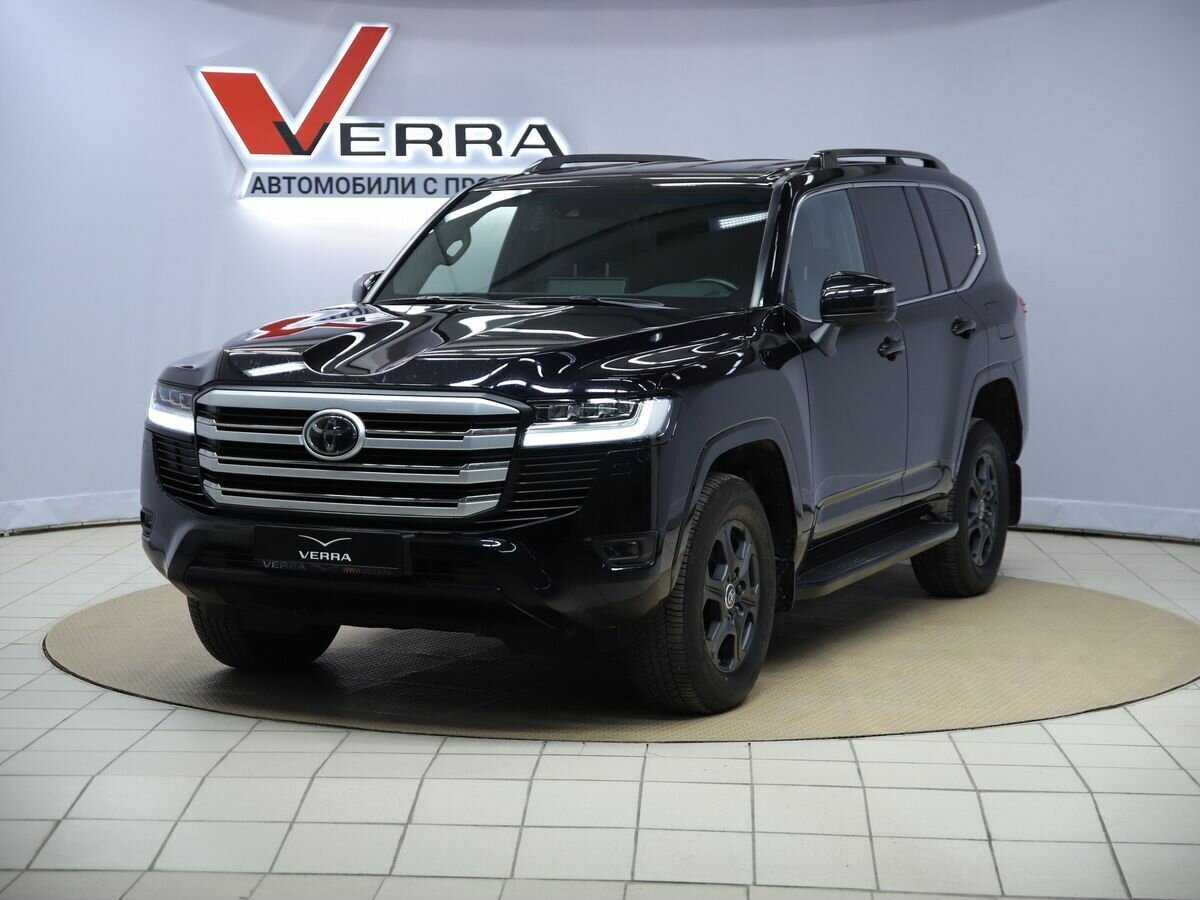 Открыть фотографии: Toyota Land Cruiser 300 Series