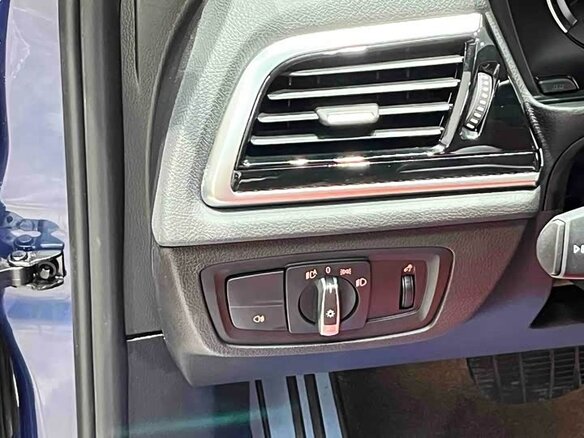 2023 BMW 1 серии 120i III (F52) Рестайлинг, синий - вид 19