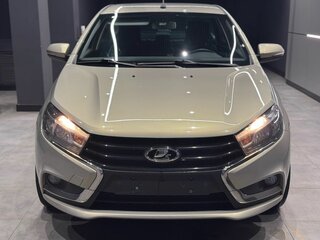 2018 Lada (ВАЗ) Vesta I, бежевый, 900000 рублей, вид 3