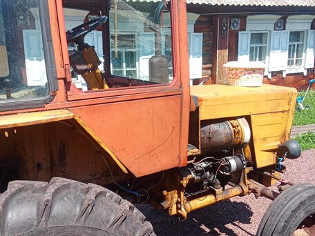 1991 ВТЗ Т-25А, красный, 350000 рублей, вид 4