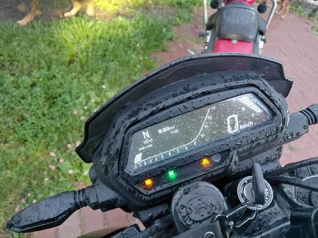 2022 Bajaj Dominar 400, чёрный, 350000 рублей, вид 2
