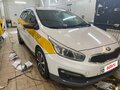 2017 Kia Ceed II Рестайлинг, белый, 815000 рублей - вид 4