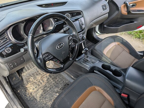 2018 Kia Ceed II Рестайлинг, белый, 1490000 рублей - вид 11