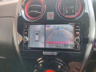 2018 Nissan Note Nismo e-Power II Рестайлинг, красный, 1500000 рублей, вид 3