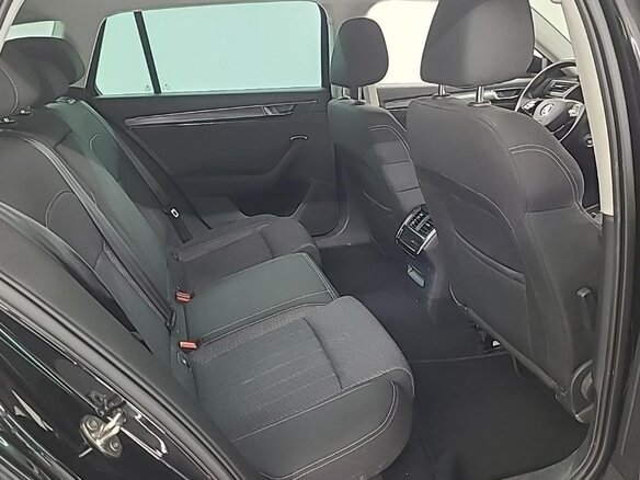 2023 Skoda Superb III Рестайлинг, серый, 2499000 рублей - вид 13